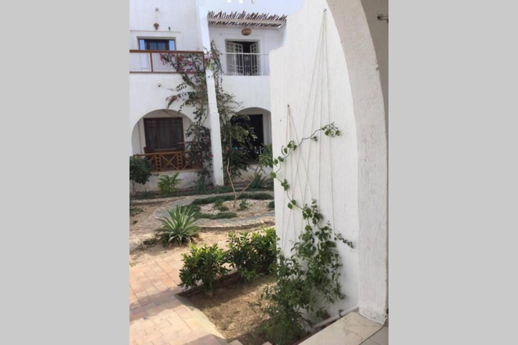 Beyt Alzohour - Casa Dei Fiori Apartment Дахаб Екстериор снимка